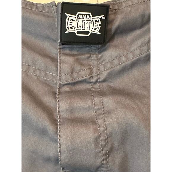 MMA Elite Gray Graphic Board Shorts – Men’s 2XL - Picture 2 of 7